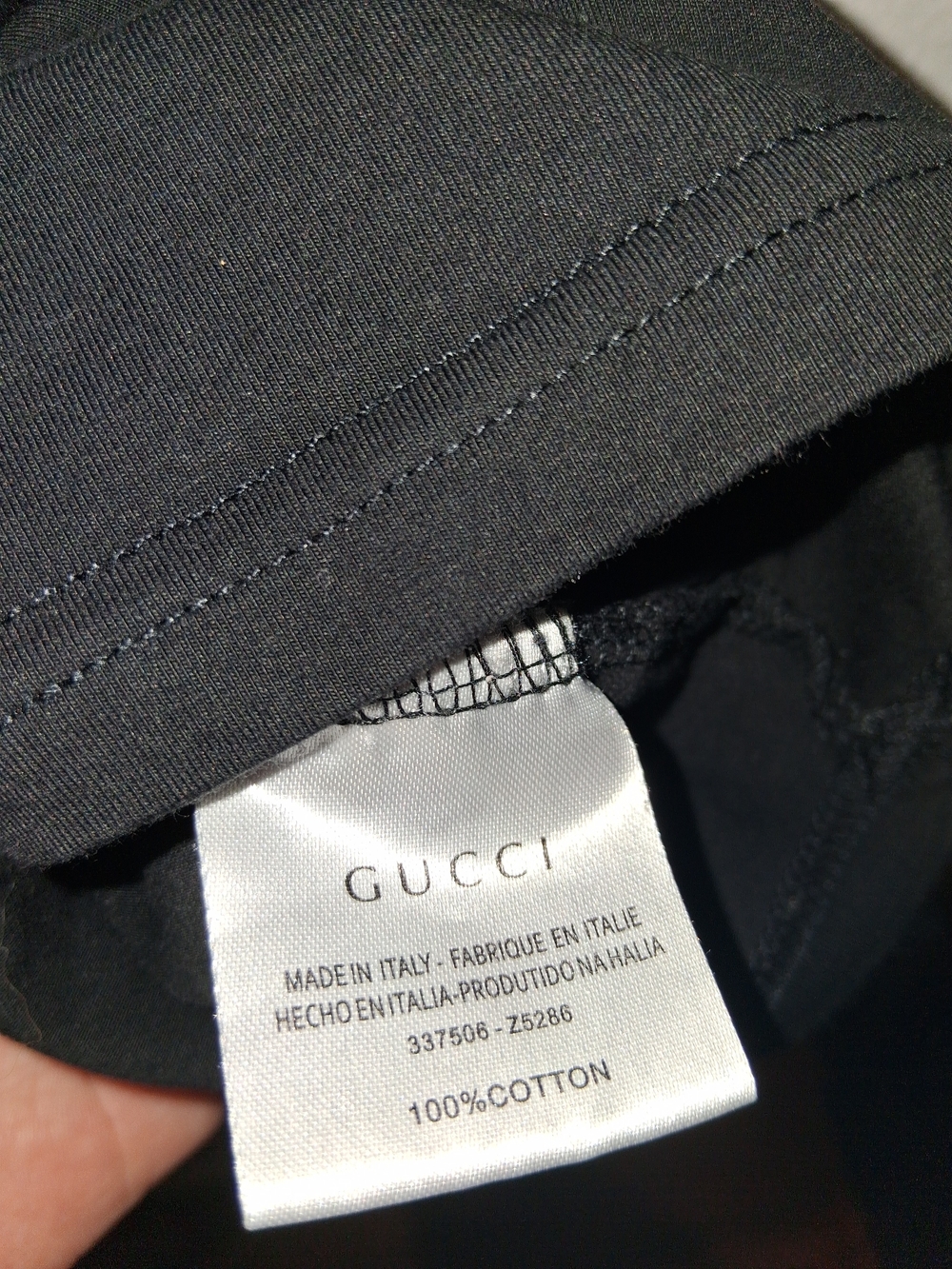 Gucci Women Black Logo Tee with Crystal Embellishment.Size.S - Picture 5 of 5